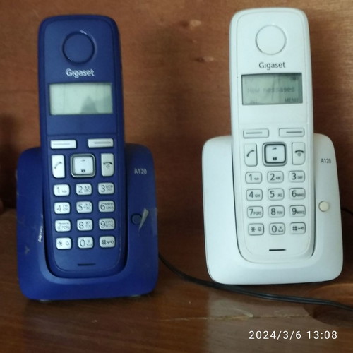 Cordless phone and answering machine used