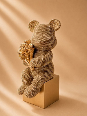 Golden resin statue new, perfect gift
