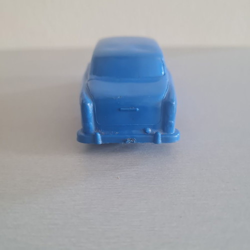 Volvo Amazon 1:43 vinyl toy car like new