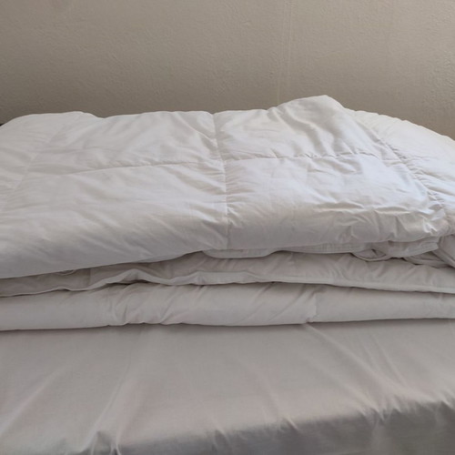 Cocomat πάπλωμα πουπουλένιο 220x220cm με μεταχειρισμένη παπλωματοθήκη