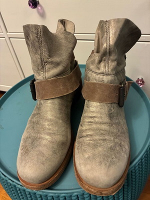 Vic Matie boots used, gold leather, size 38