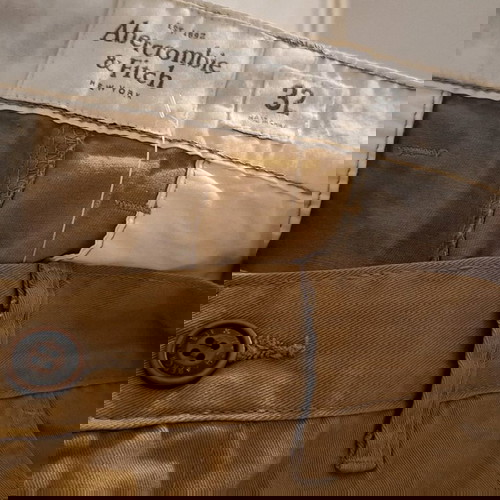 Βερμούδα Abercrombie and Fitch ολοκαίνουρια δεν έχει φορεθεί size 32