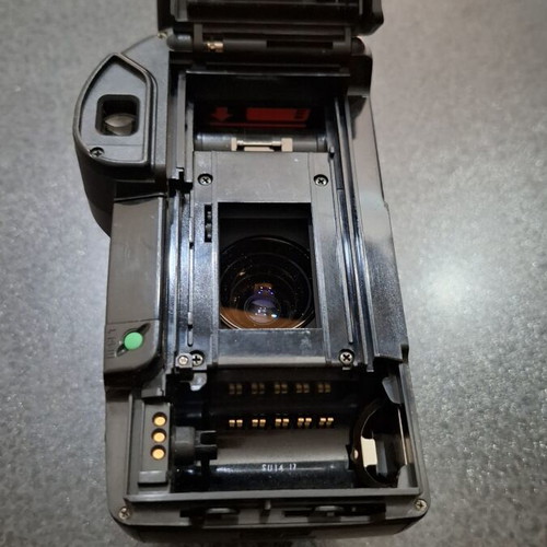 Olympus AZ-300 Superzoom Analog Camera 35mm film like new