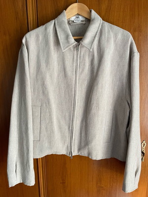 Zara linen jacket size medium like new, beige