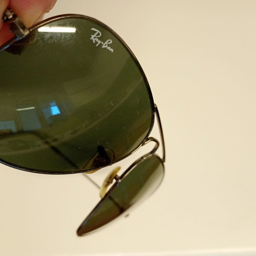 Ray Ban lenses black like new