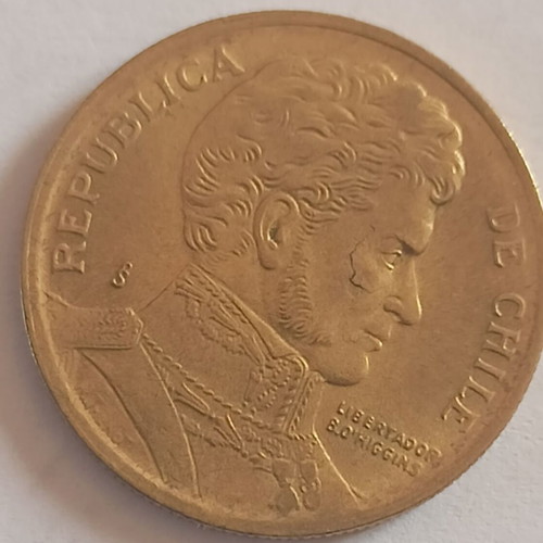 Chile 10 pesos 1993 coin used