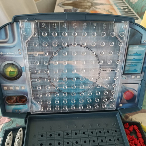 Battleship board game like new, missing one background cardboard