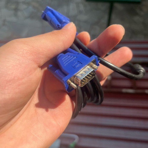 VGA cable 2m like new
