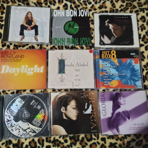 Foreign CDs used, 26 various pop and more