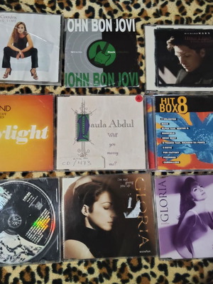 Foreign CDs used, 26 various pop and more