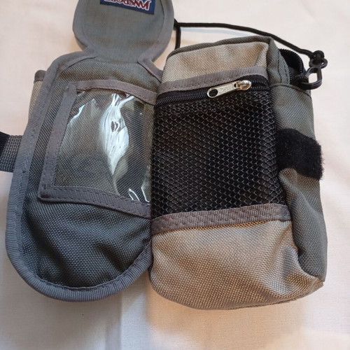 JanSport men's crossbody pouch like new, gray utility bag