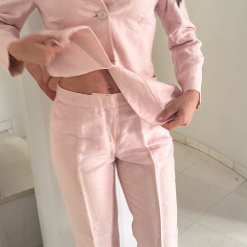 Escada sport suit like new, buttery pink, linen silk