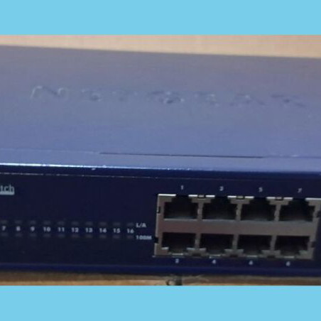 Netgear Switch JFS516 16-port used