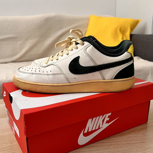 Nike Court Vision Lo Sail/Pro Green sneakers size 43 used