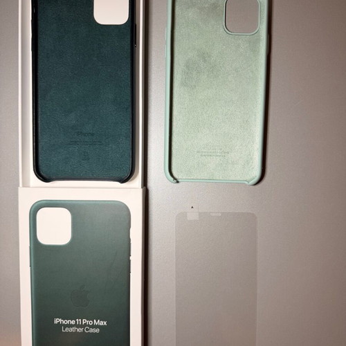 iPhone 11 Pro Max genuine leather case used with screen protector