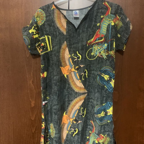 Pareo short beach dress with Egyptian designs like new, multicolor
