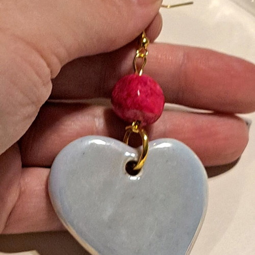 Earrings with ceramic heart and fuchsia nephrite, like new