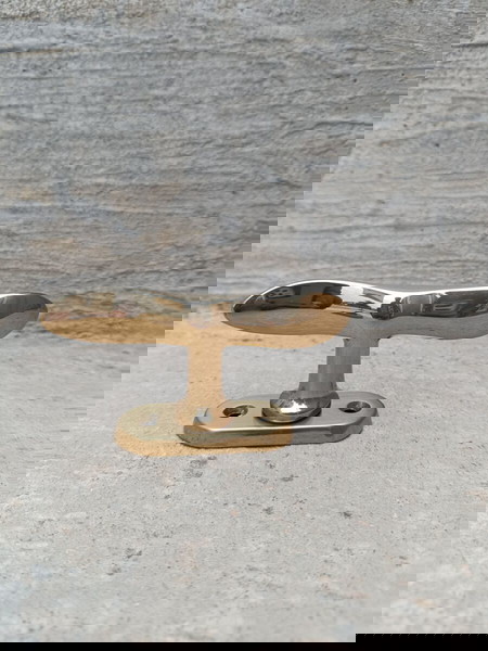 Πόμολο παραθύρου