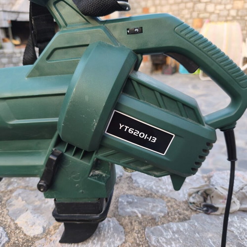Electric leaf blower and vacuum with 40L bag