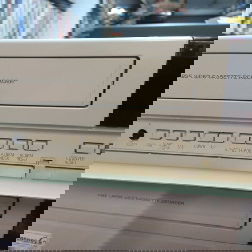 Hitachi видео VHS или видеорекордер