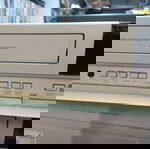 Hitachi видео VHS или видеорекордер