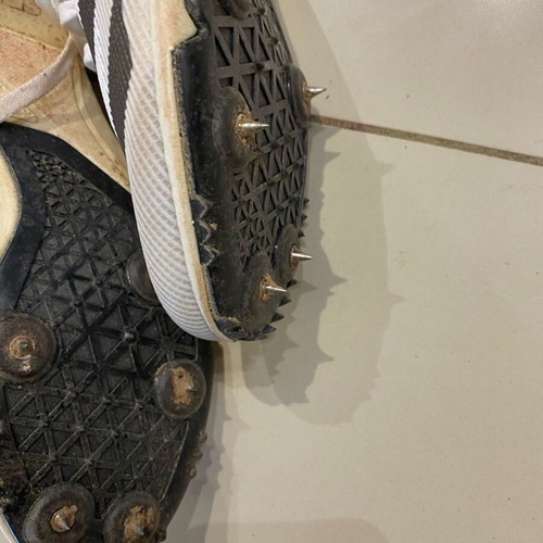 Adidas Track Shoes with Spikes like new, size 38.5, black and white
