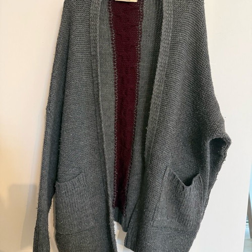Madame Shou Shou cardigan used, gray