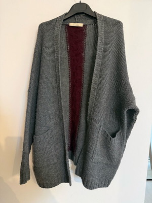 Madame Shou Shou cardigan used, gray