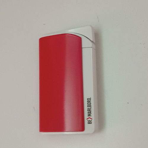 Marlboro μεταλλικός αναπτήρας καινούργιο