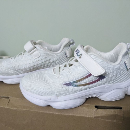 Fila girls' shoes size 34 like new, white athletic