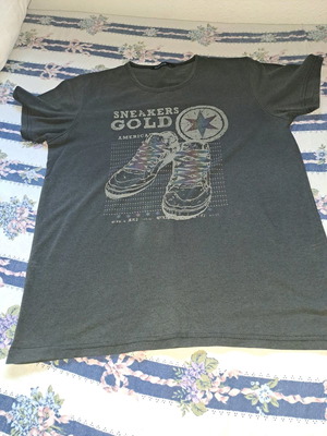 Ανδρικό μπλουζάκι μεταχειρισμένο, μέγεθος L, μαύρο