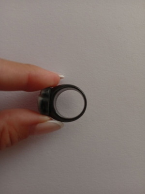 Ring like new black plastic rose shape