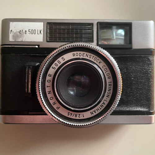 Vintage Dacora Dignette 500 LK camera used with flash