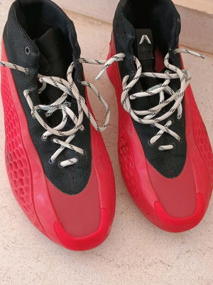 Adidas Anthony Edwards 45 1/3 αθλητικά μεταχειρισμένα, κόκκινα