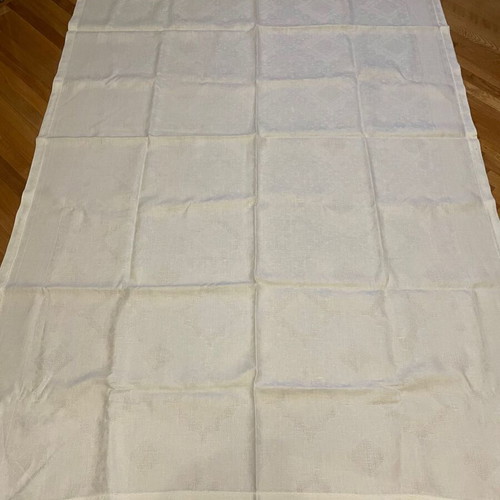 Tablecloth 205 x 135 cm, excellent quality