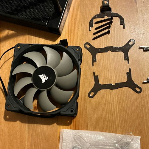 Corsair Hydro Series H60 120mm υδρόψυξη CPU σαν καινούργιο