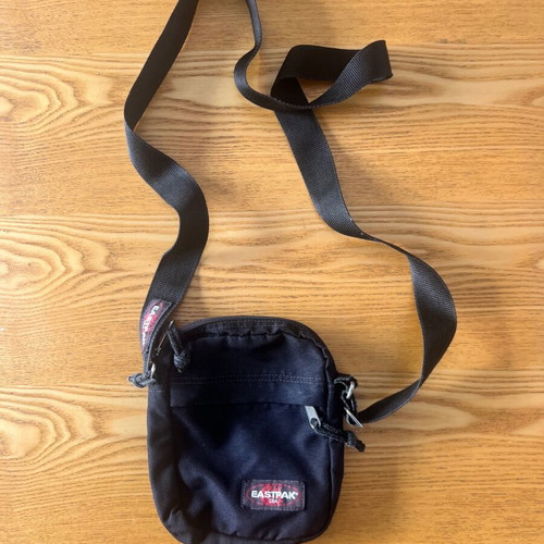 Eastpak Buddy black crossbody bag used, nylon