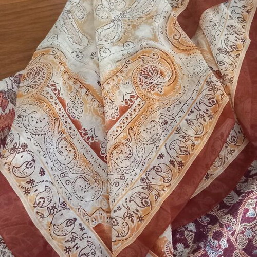 Square scarf