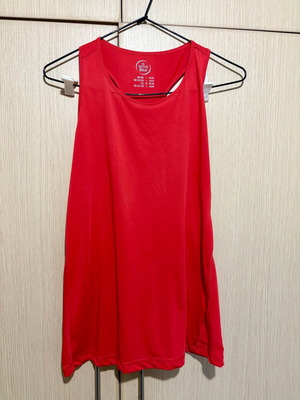 Sports shirt like new, red, size L