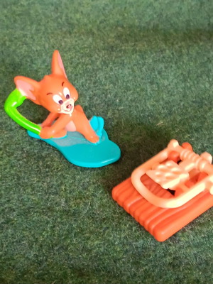 Jerry figure collectible Tom & Jerry like new, Kinder
