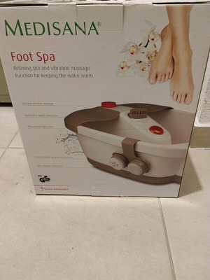 Υδρομασάζ ποδιών Medisana με υπέρυθρες και θερμότητα σαν καινούργιο