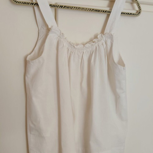 Grace & Mila white linen top Large like new
