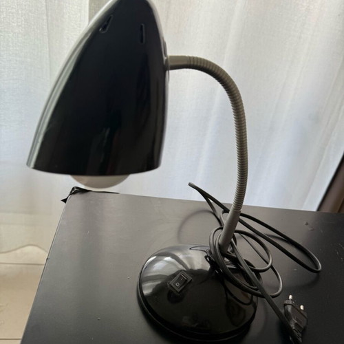 Desk lamp black like new