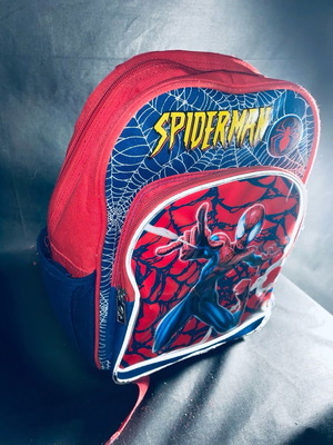 Spider-Man children's bag used in good condition