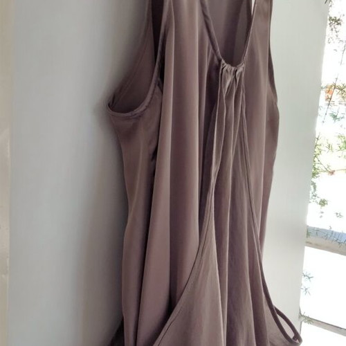 Anel Fashion Sleeveless Bubble Top Size L like new, beige brown