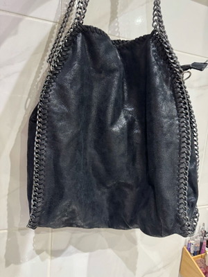 Τσάντα ώμου με πολλές θήκες, ευρύχωρη, σε άψογη κατάσταση