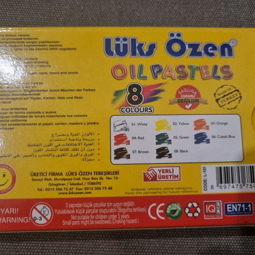 Oil pastels new, set of 8 colors