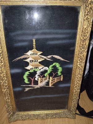 Embroidered old frame with Japanese embroidery used 47×28