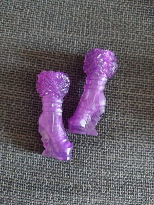 Monster High Abbey Bominable Coffin Bean purple ice crystals doll boots used