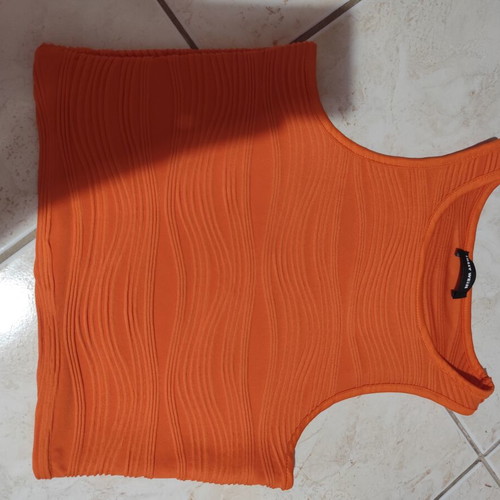 Orange sleeveless top Tally Weill size small like new